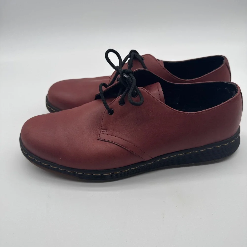 Dr. Martens product pair